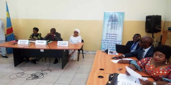 centre des ressources pour enseignants ( CREK) dans la commune de la Gombe