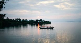 Urgent : 15 rescapés et 8 disparus dans un naufrage lors d'une randonnée sur le lac Kivu (bilan provisoire)