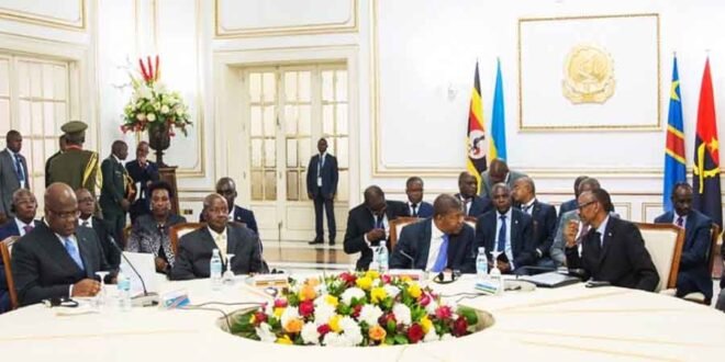 Tshisekedi, Kagame, Museveni, Ndayishimiye et Lorenzo