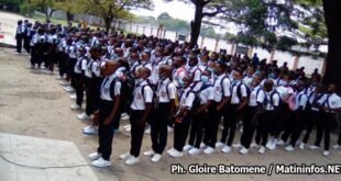 Les élèves du Collège Saint Georges lors du rassemblement à l'occasion de la rentrée scolaire 2020