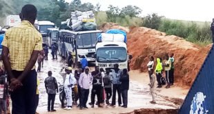 La RN 1 coupée en deux au km 362-